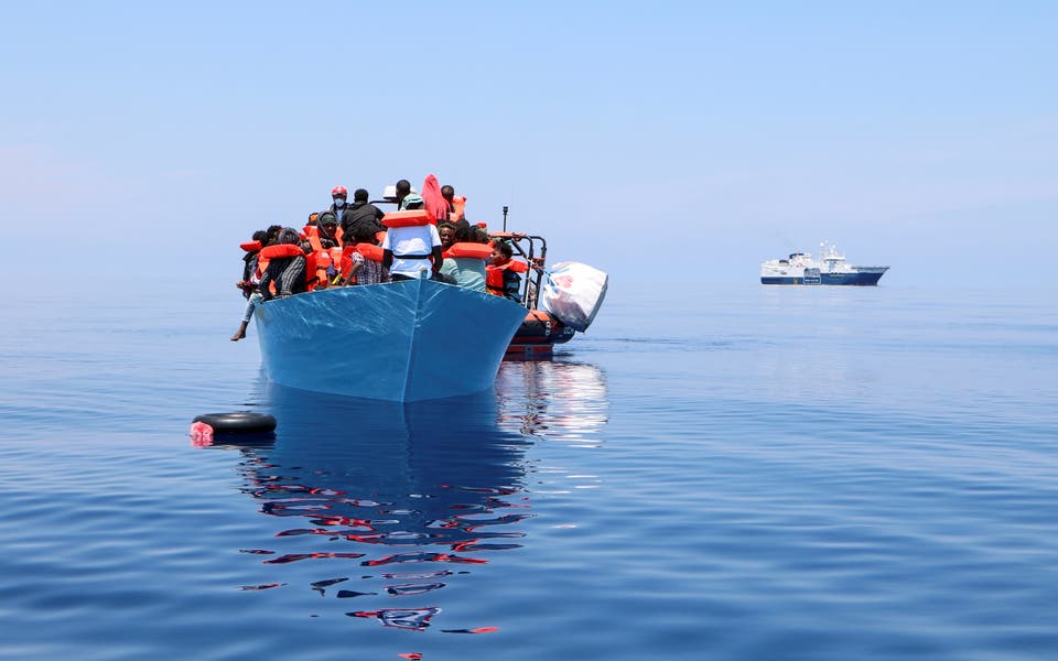 More than 60 migrants feared drowned off Libya, says UN