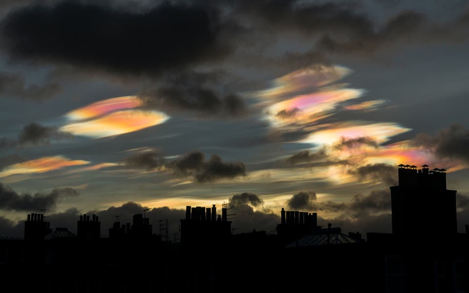 What are nacreous clouds? Rare phenomenon appears over UK