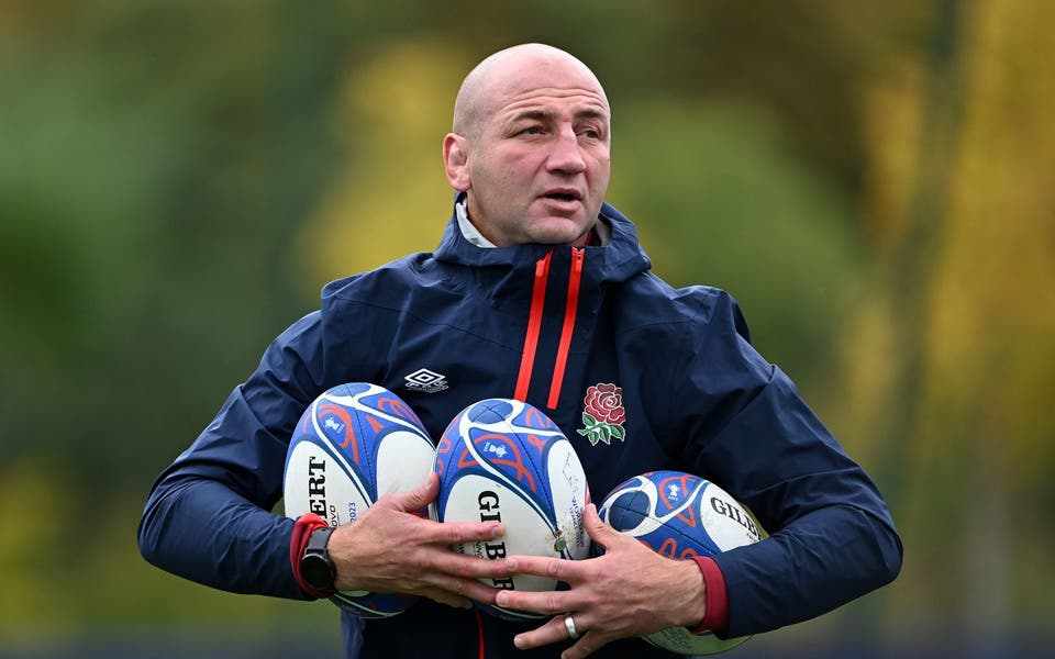 English rugby set for contract overhaul as RFU fire warning