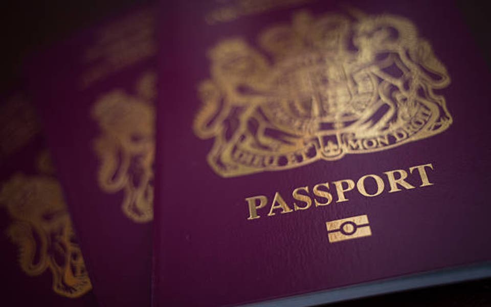 Woman could not fly due to outdated passport: what are the rules?