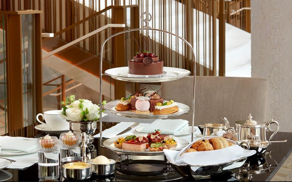 How well does a £1bn hotel do afternoon tea? The Standard reviews
