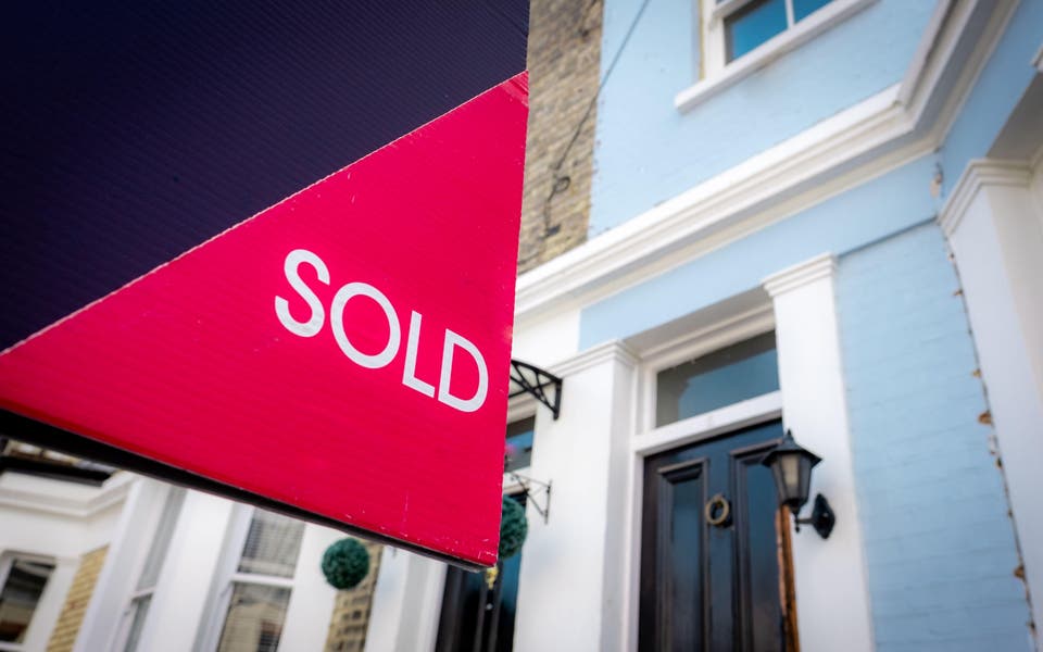 One in five London homes now sell for £1m or more despite market slump