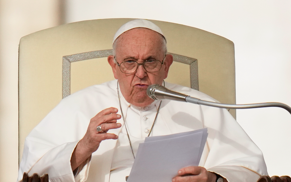 Pope Francis says Catholic priests can bless same-sex couples 